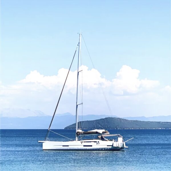 The Yacht A 56-feet luxurious sail boat